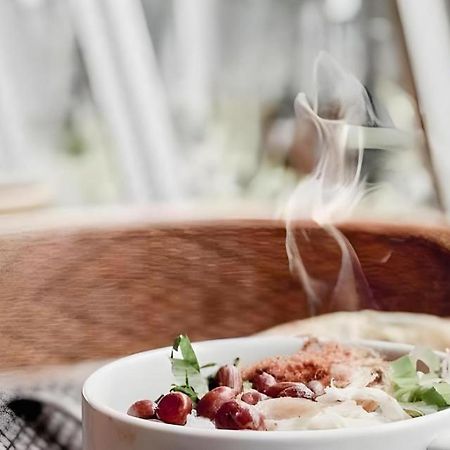 Hotel Asri Plaza Asia Тасикмалая Екстериор снимка